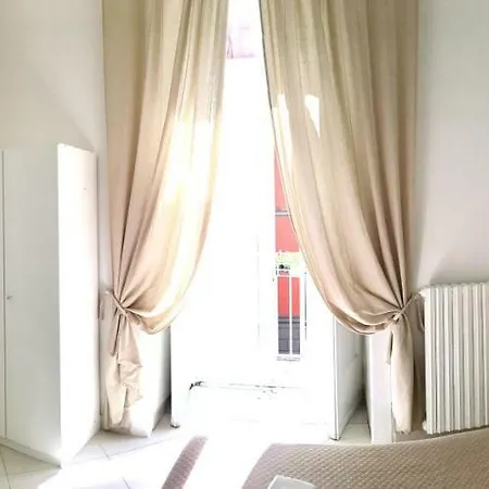 Arte E Musei Bed and Breakfast 4*