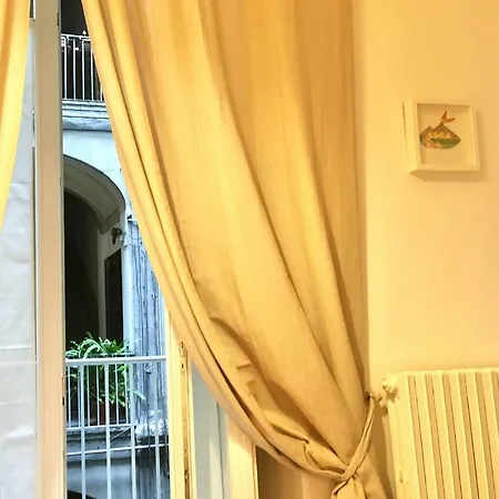 Bed and Breakfast Arte E Musei Νάπολη
