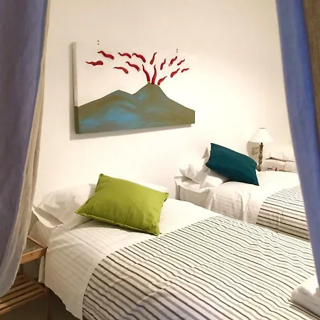 לינה וארוחת בוקר Arte E Musei נאפולי